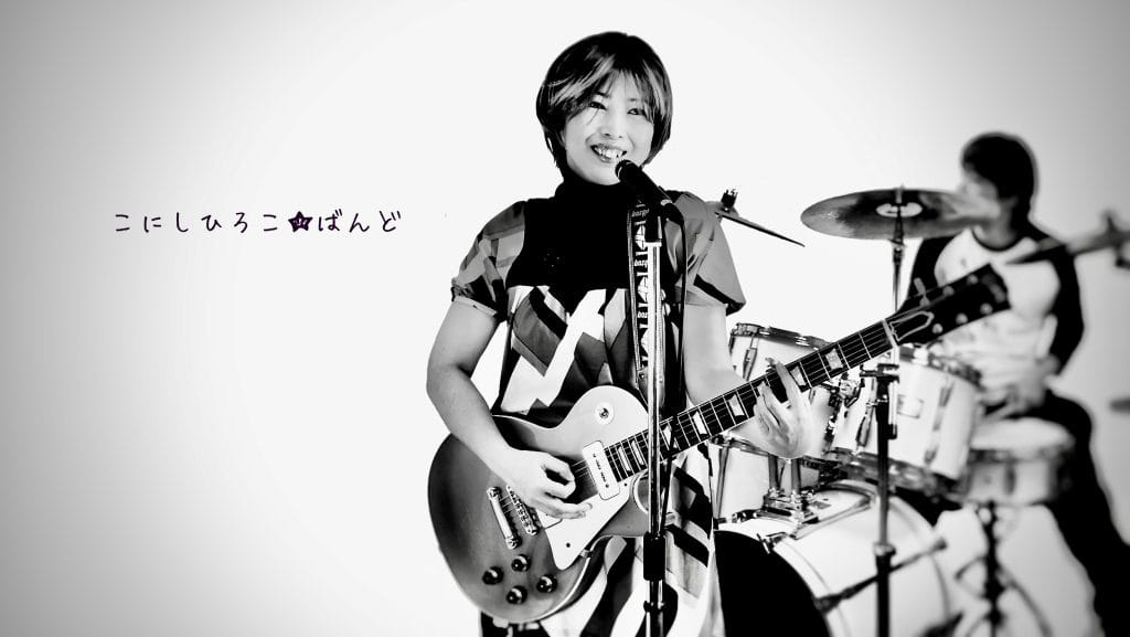 予約開始「小西寛子」の大人の癒やしCDアルバム（クリスマス・お年玉、ファン感謝私物プレゼント企画参加QRコード付き）