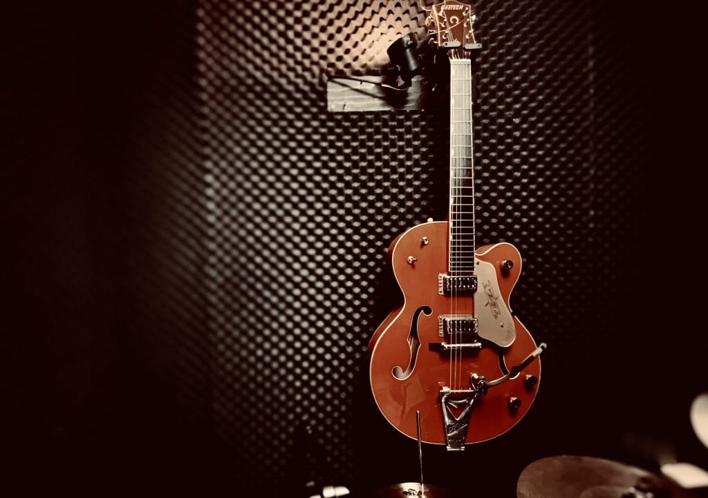 Gretsch G6120T-59GE Golden Era Edition 1959 Chet Atkins という愛用品の一つを紹介。